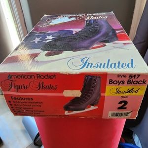 Boys Ice Skates size 2